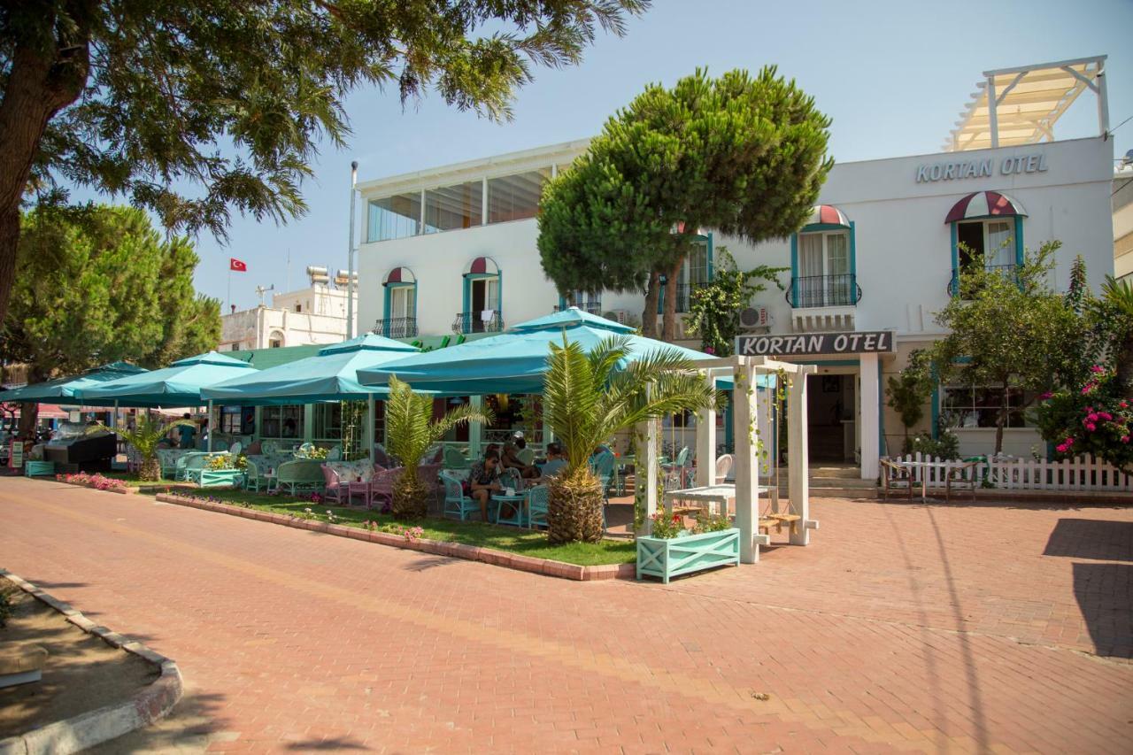 Kortan Hotel トゥルグトレイス エクステリア 写真